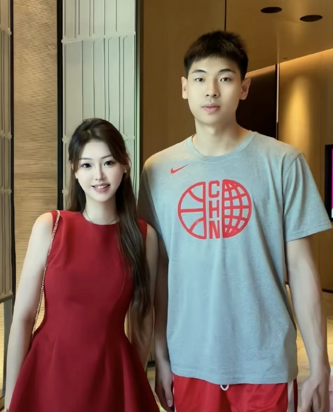 OB电竞-崔永熙7中1不如庞峥麟，焦泊乔脱胎换骨，徐昕准两双,杜锋愧疚吗?